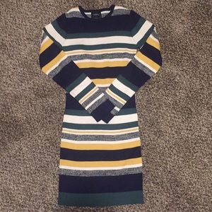 Sweater dress size medium (4-6)